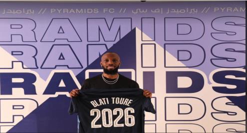  رسميًا.. بيراميدز يعلن تمديد عقد بلاتي توريه حتى عام 2026
